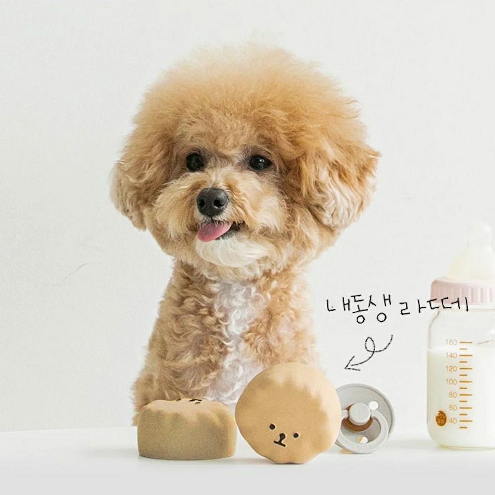  BITE ME 私の妹ラテックスおもちゃ ベージュ